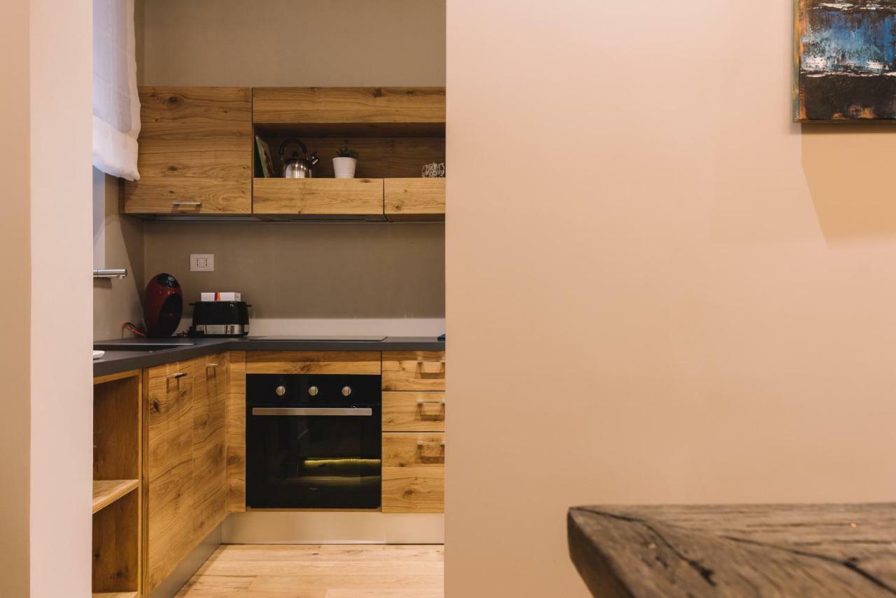 Four Elements Apartments 卡塔尼亚 外观 照片