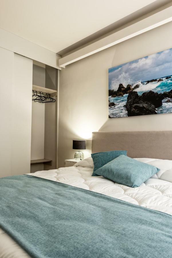 Four Elements Apartments 卡塔尼亚 外观 照片